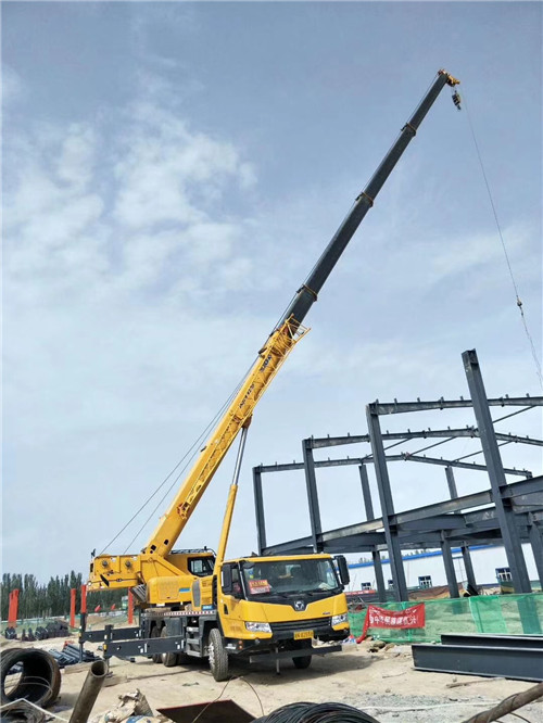湘西超高层建筑钢结构吊装案例
